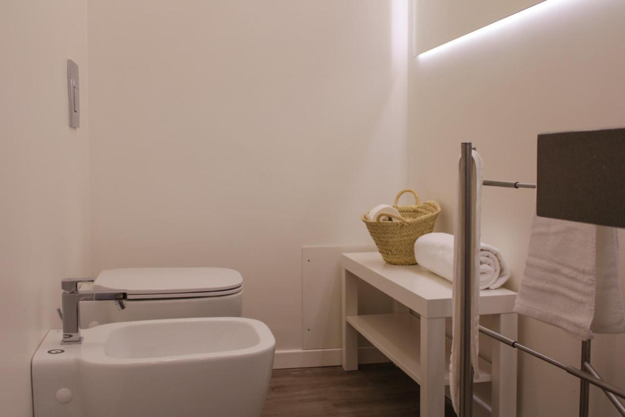 Palazzo Caltagirone Suite Palermo Exteriör bild