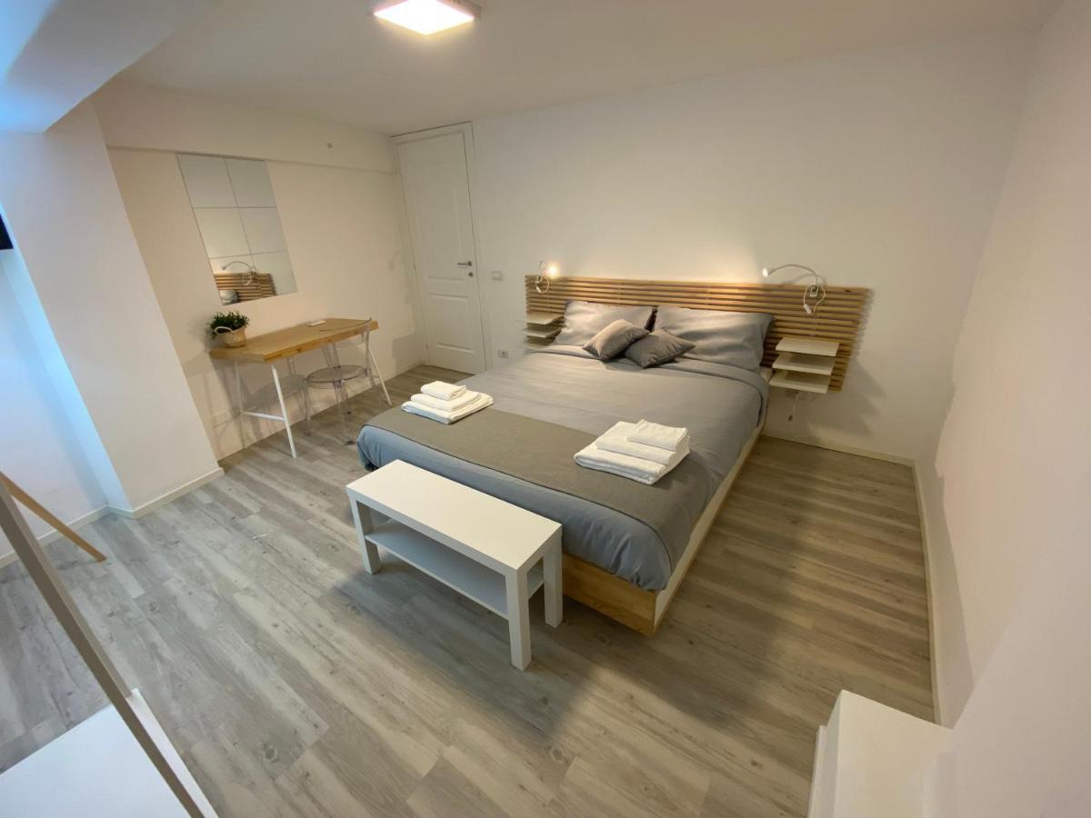 Palazzo Caltagirone Suite Palermo Exteriör bild